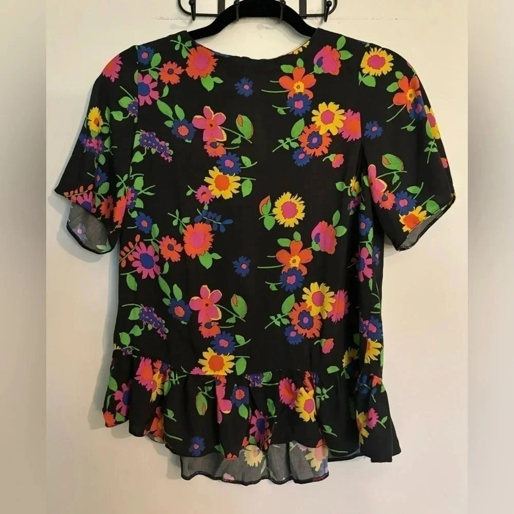 ASOS Womens 4 Short Sleeve Floral Peplum Top Keyhole Back Viscose Black Pink‎